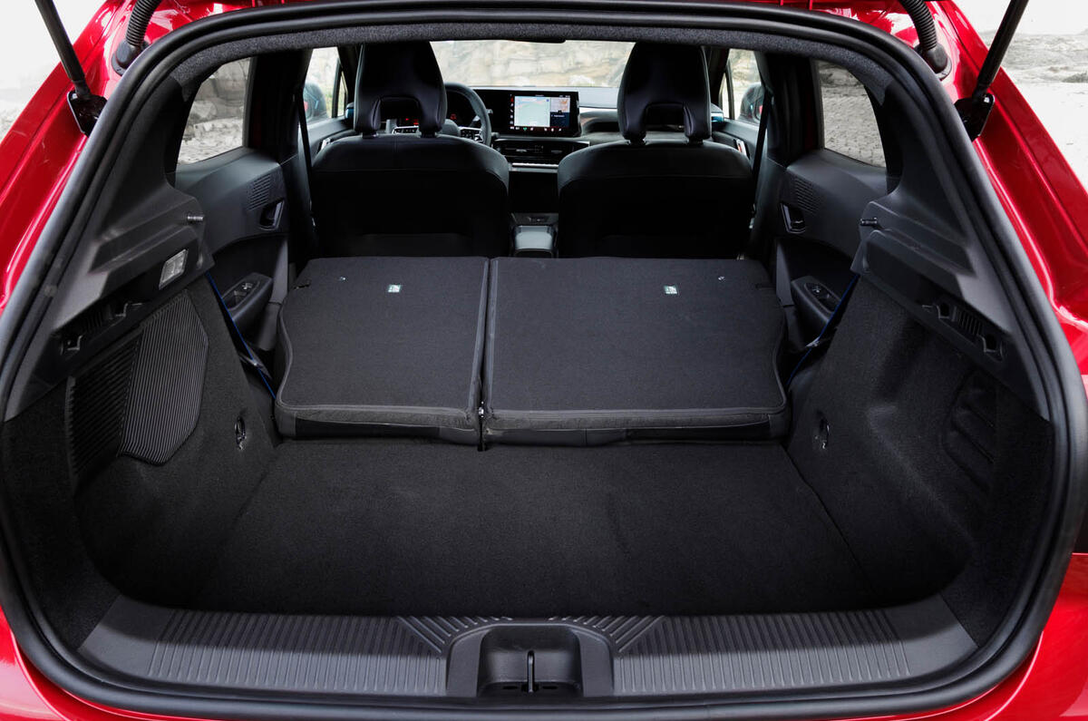 Renault Clio 2025 review 026